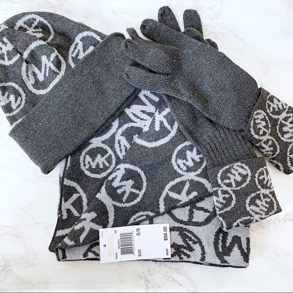 M Michael Kors scarf, hat, gloves set gray NWT - Picture 1 of 5